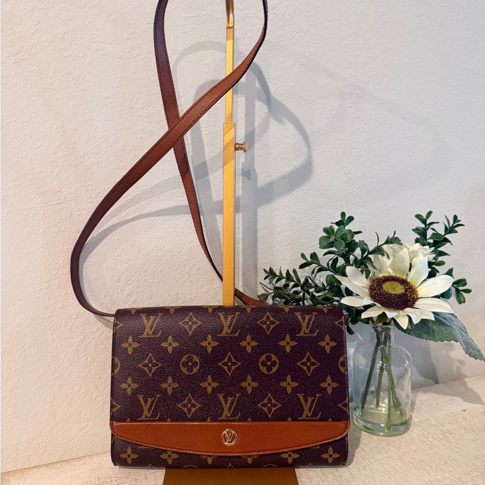 Louis Vuitton Monogram Bordeaux